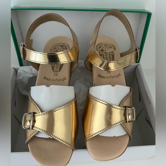 Worishofer NWT sandals style 711 size 7 1/2 EU/38. 
Gold leather upper. - Picture 2 of 7